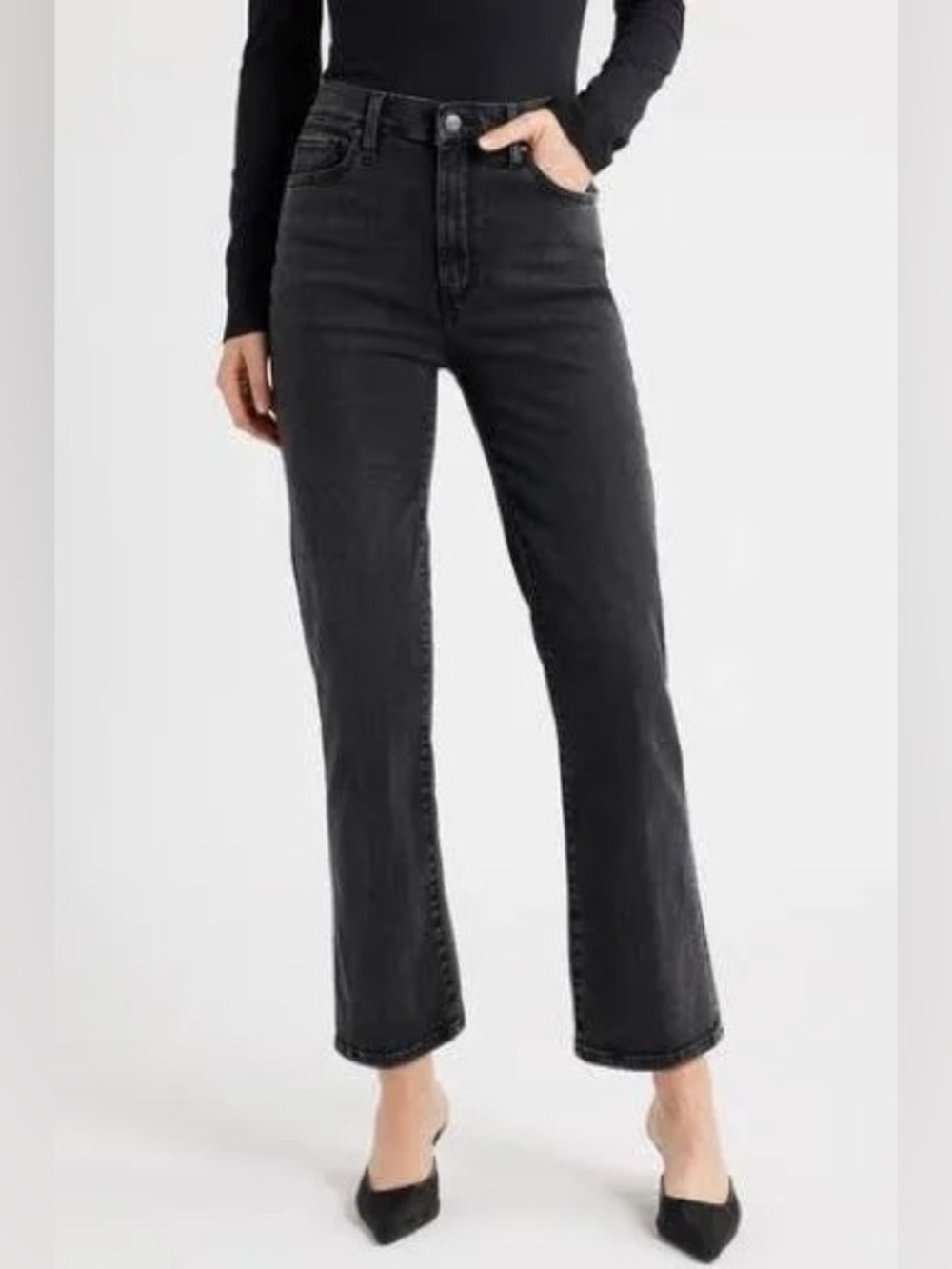 Frame women’s Le High Straight Straight stretch Jean in black Finn size 26